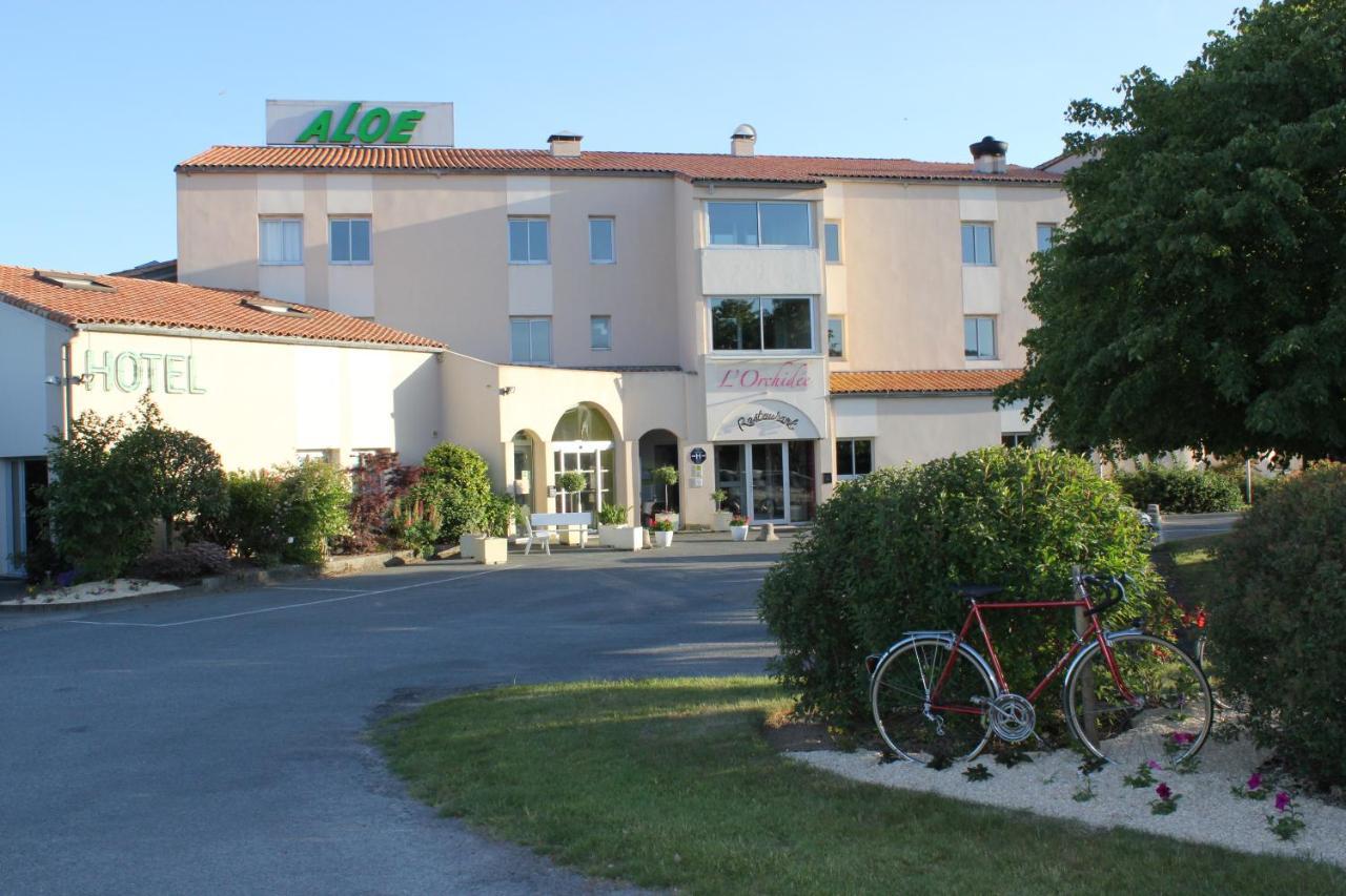 Logis Hotel Restaurant Aloe Les Herbiers Εξωτερικό φωτογραφία