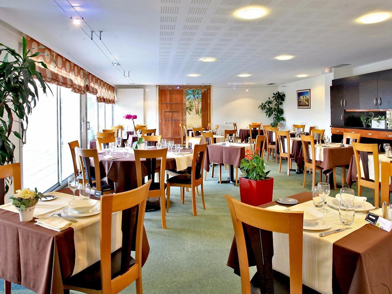 Logis Hotel Restaurant Aloe Les Herbiers Εξωτερικό φωτογραφία