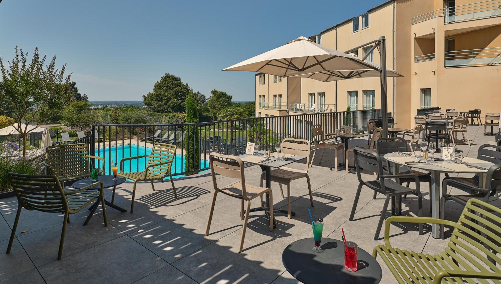 Logis Hotel Restaurant Aloe Les Herbiers Εξωτερικό φωτογραφία