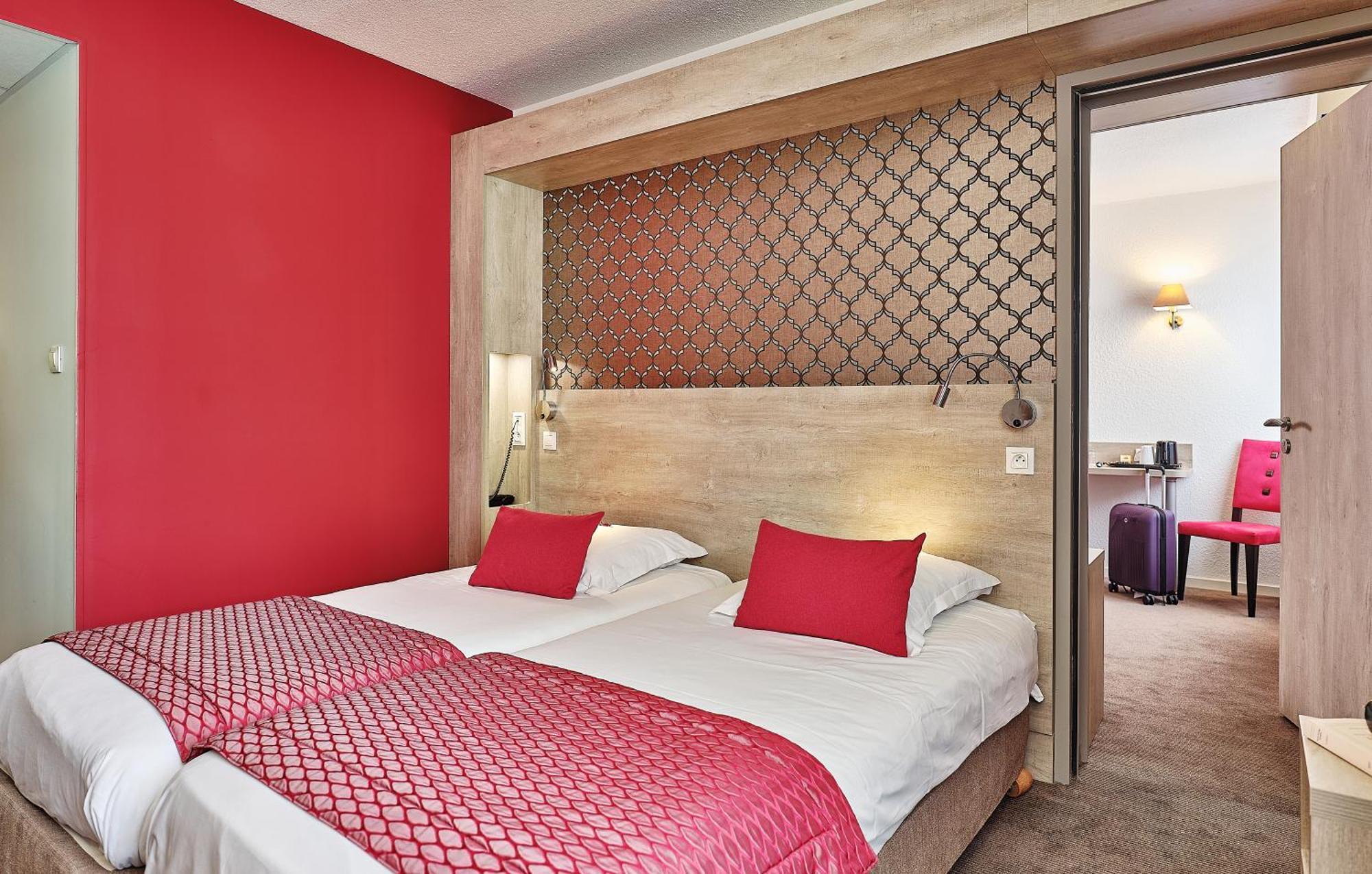 Logis Hotel Restaurant Aloe Les Herbiers Εξωτερικό φωτογραφία