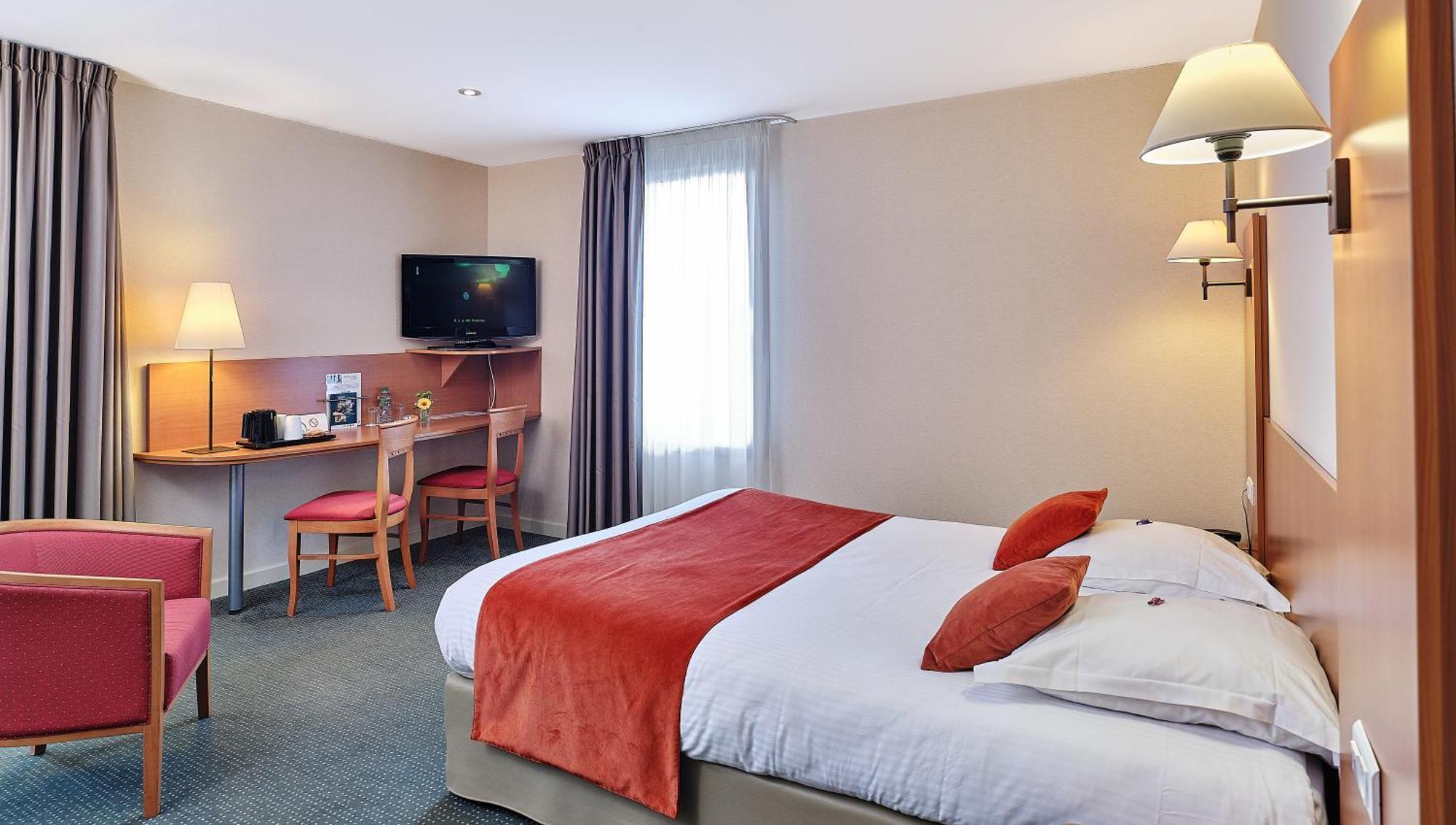 Logis Hotel Restaurant Aloe Les Herbiers Εξωτερικό φωτογραφία