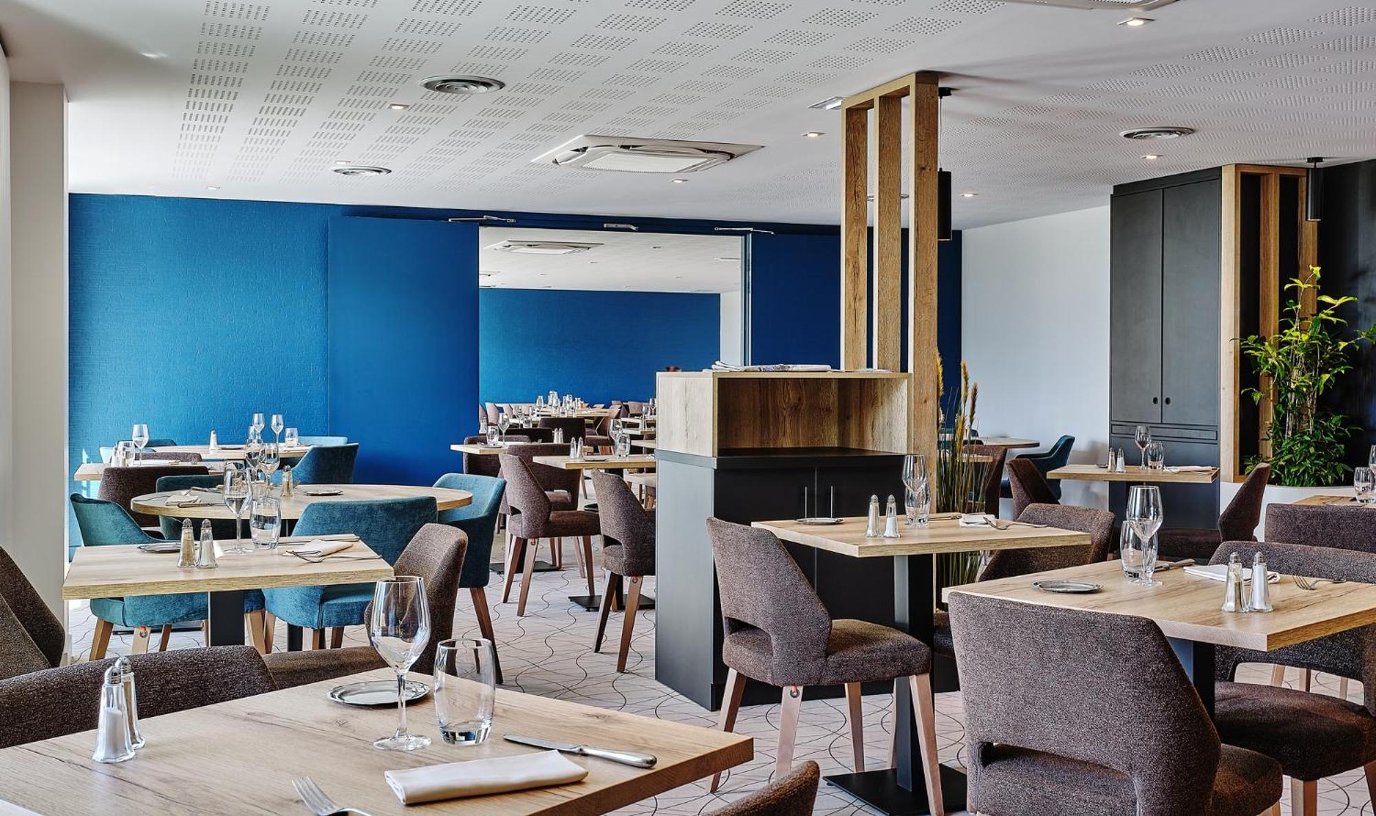 Logis Hotel Restaurant Aloe Les Herbiers Εξωτερικό φωτογραφία
