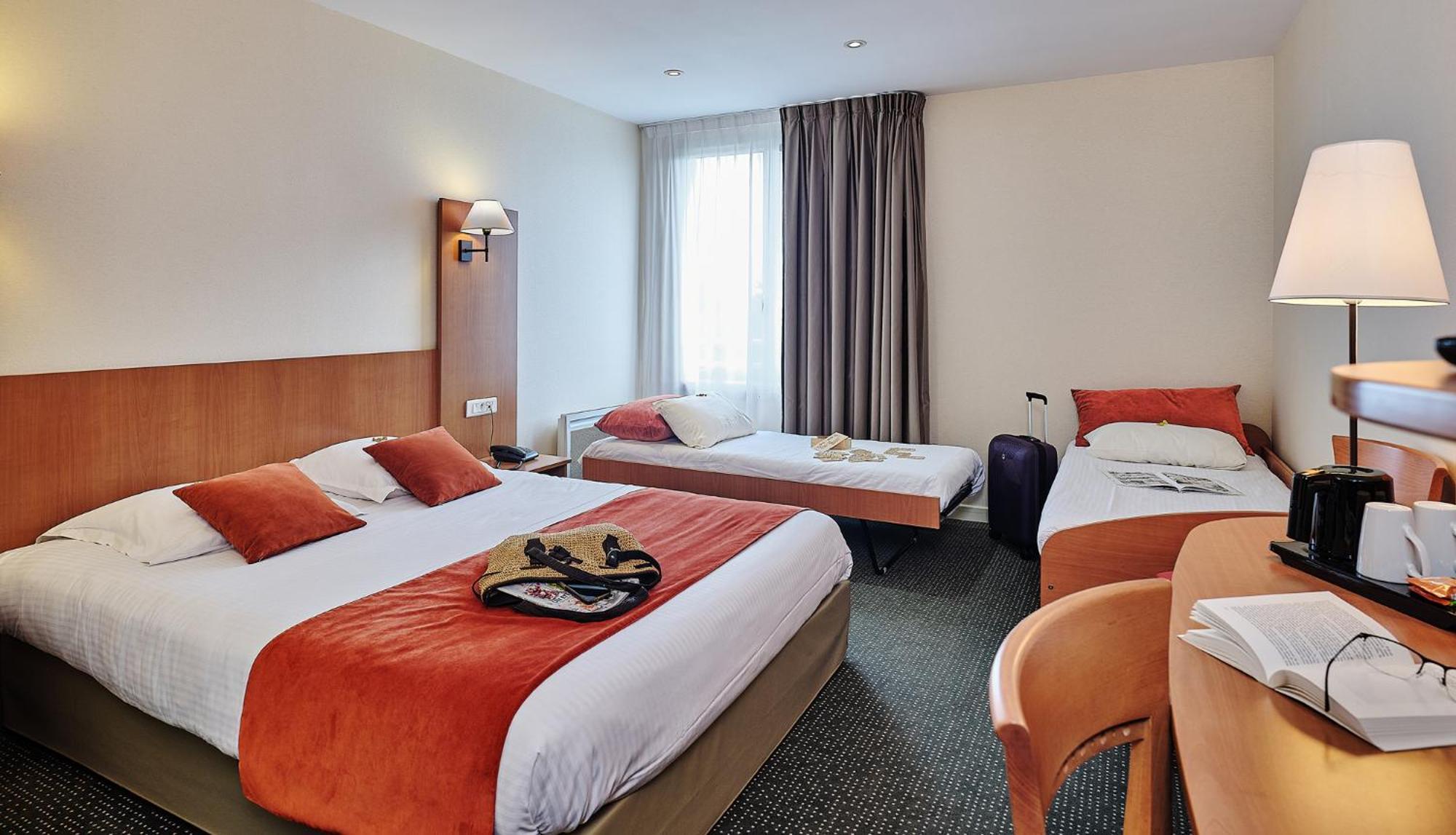Logis Hotel Restaurant Aloe Les Herbiers Εξωτερικό φωτογραφία