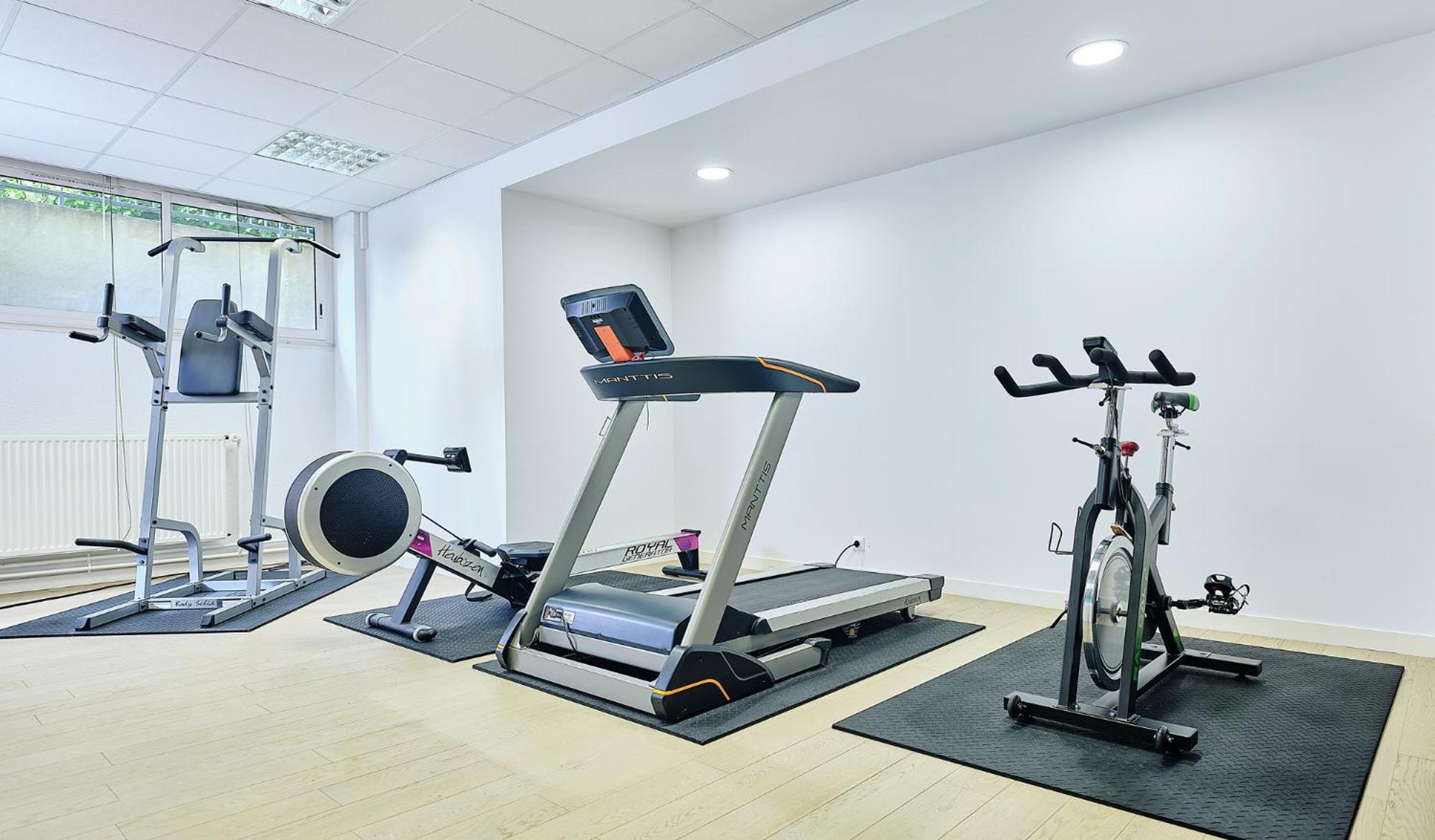 Logis Hotel Restaurant Aloe Les Herbiers Εξωτερικό φωτογραφία