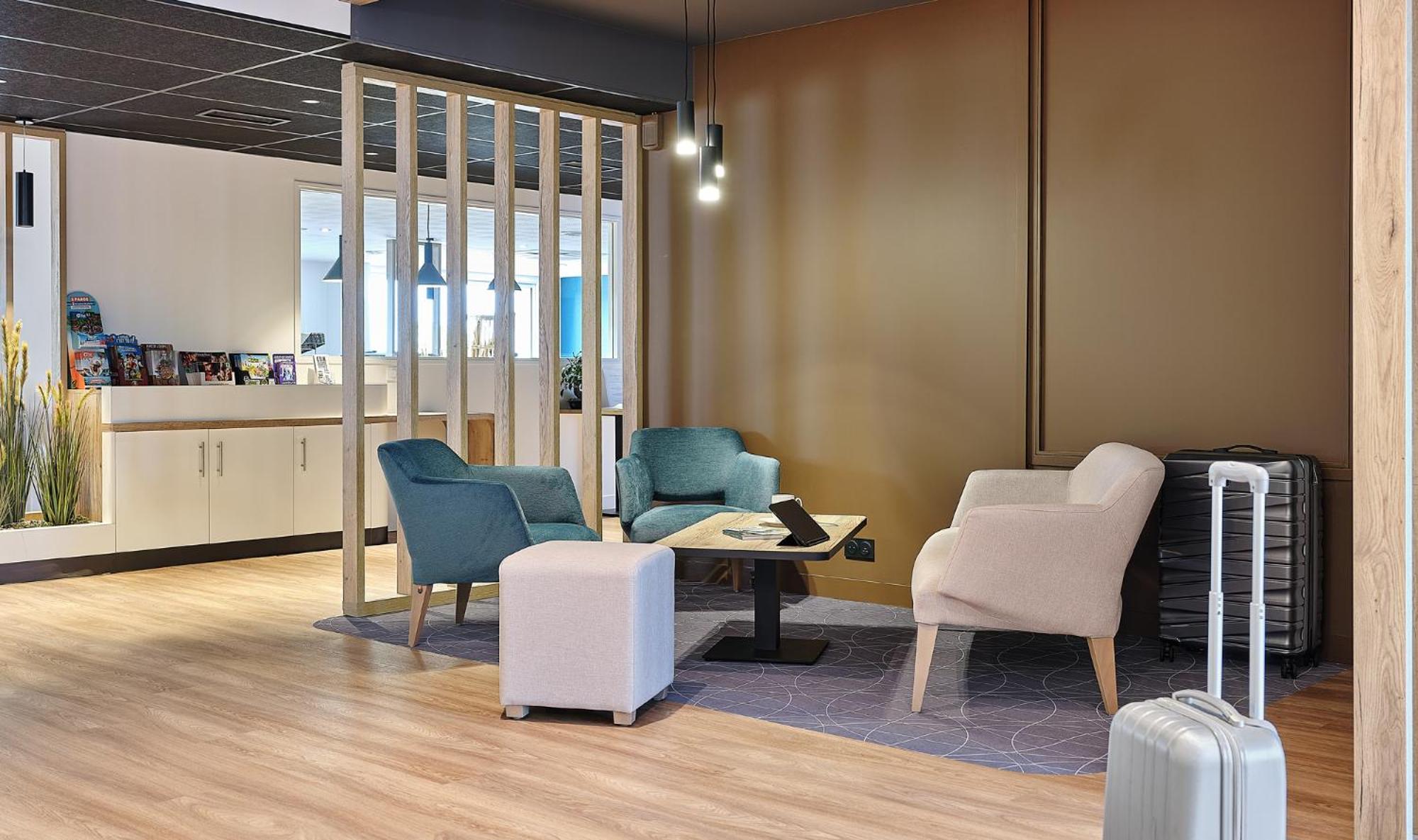 Logis Hotel Restaurant Aloe Les Herbiers Εξωτερικό φωτογραφία